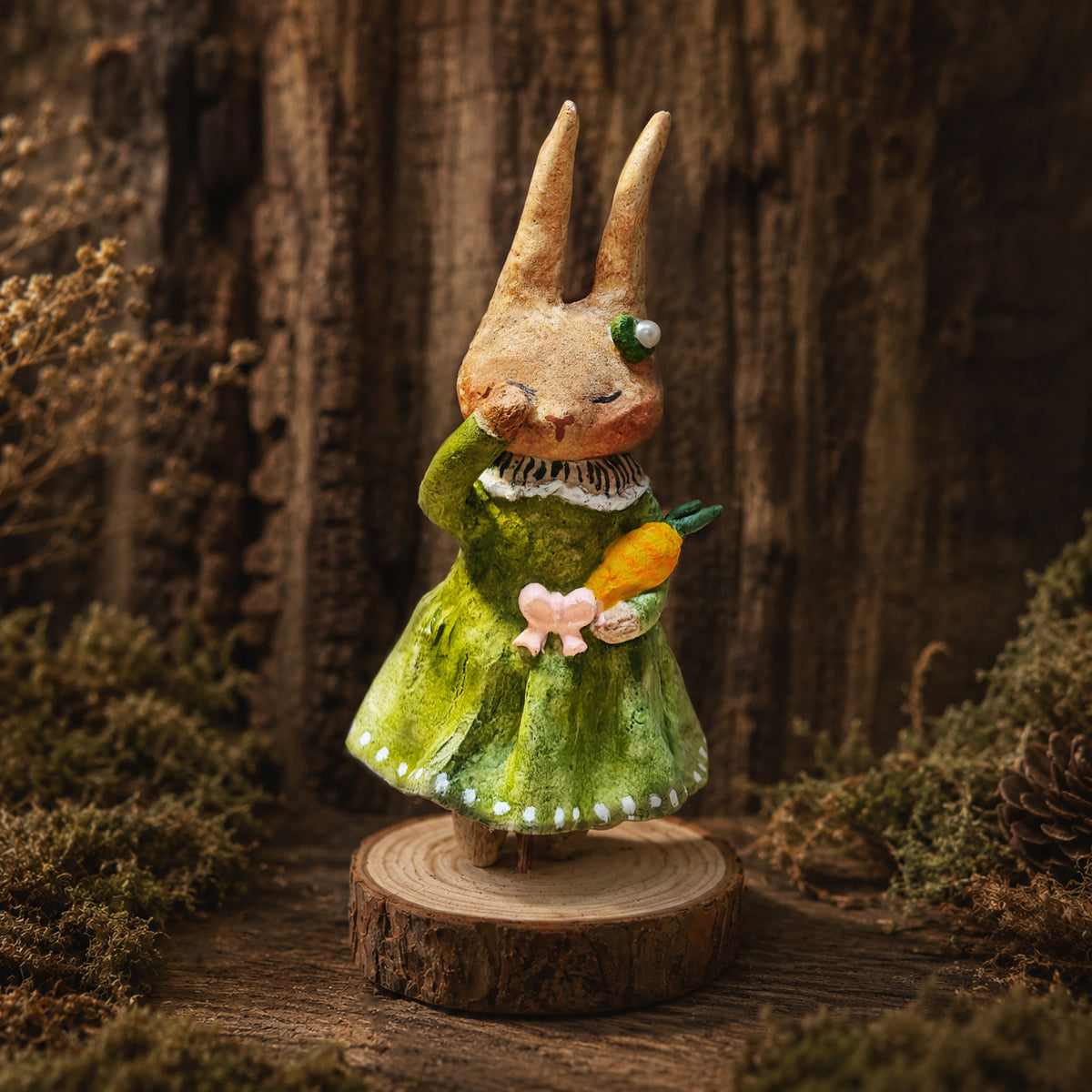 Winterwood Atelier Willowwick Family Rabbit Doll, Hand Sculpted Stone Clay Bunny Figurine with Watercolor Card, Guest Artist Tuacii