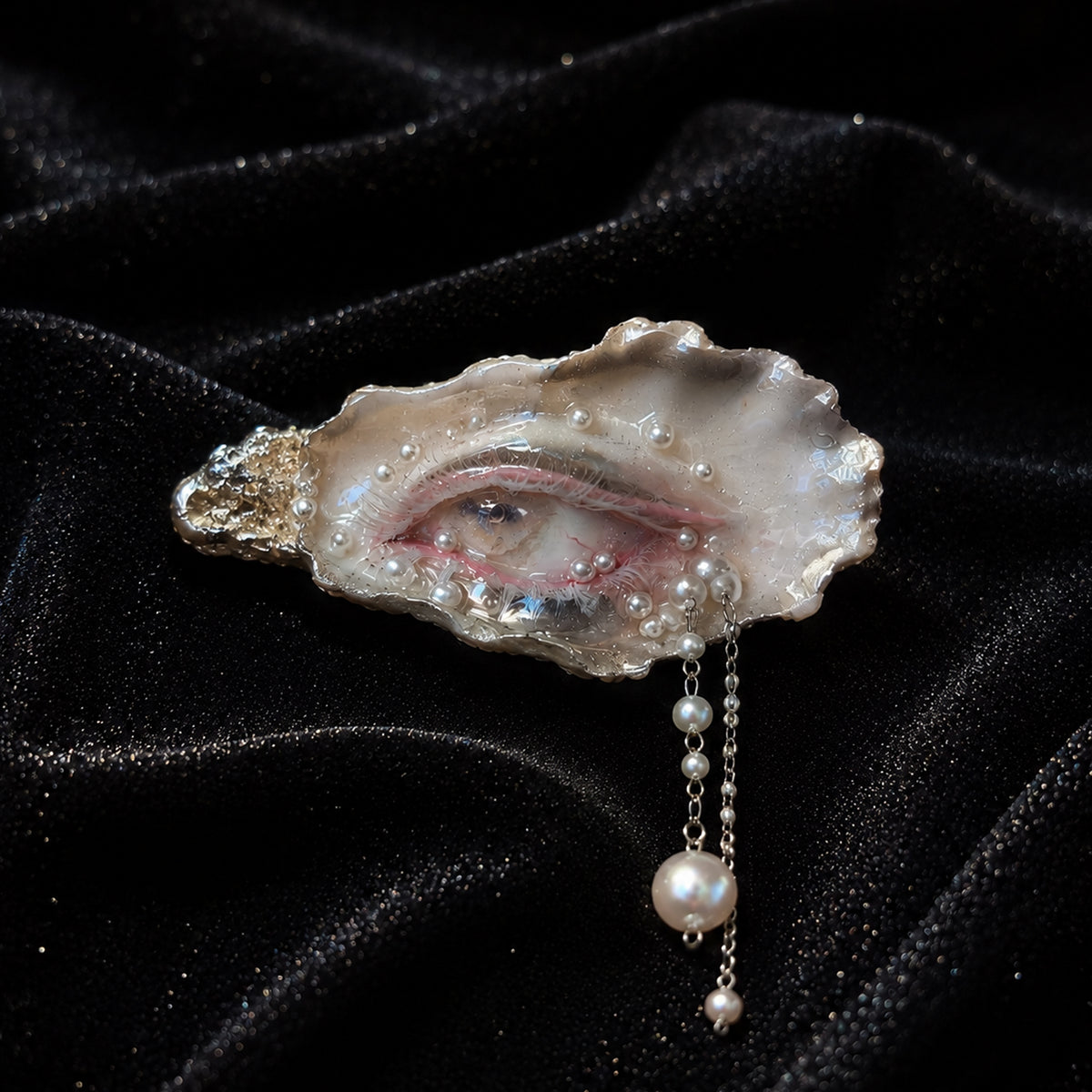 Nyra Lamb Gaze — Sheep-Eye Oyster Relic