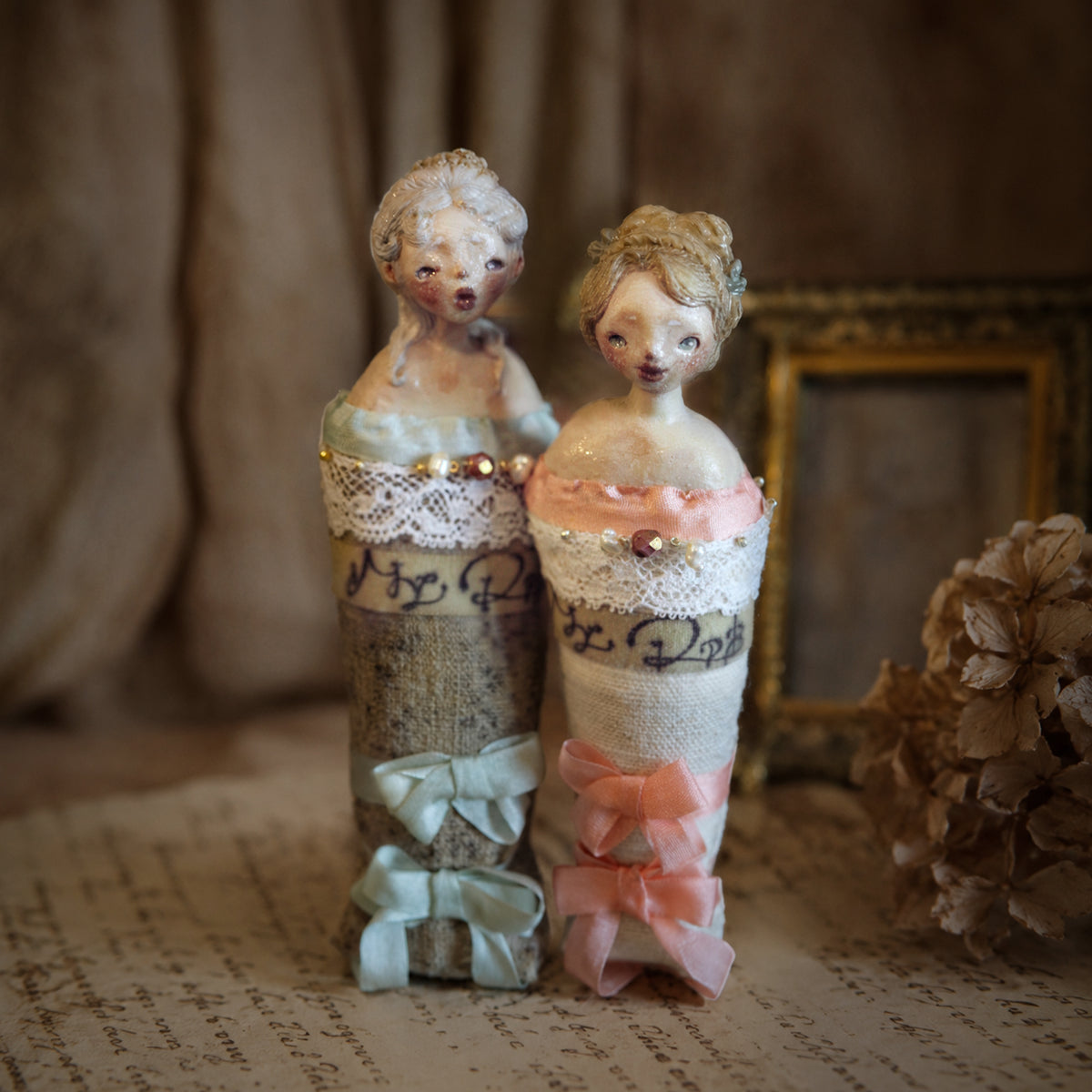 Twin Series Doll Brooch