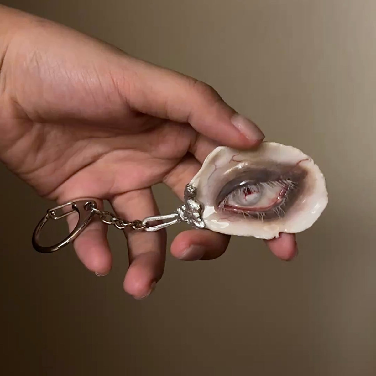 Lilith Scarlet Wound — Wounded Oyster Eye