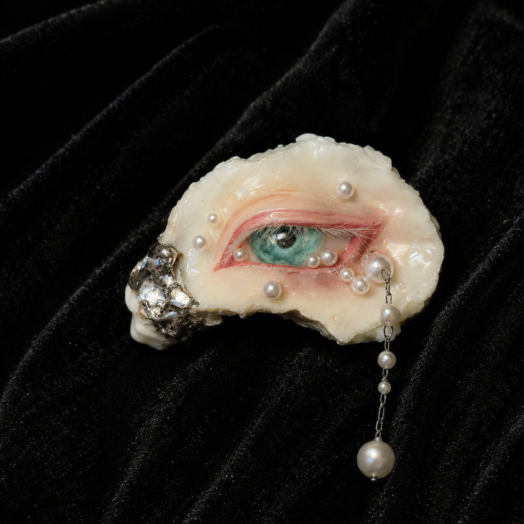 Nyra Seafoam Gaze — Pearl Oyster Eye