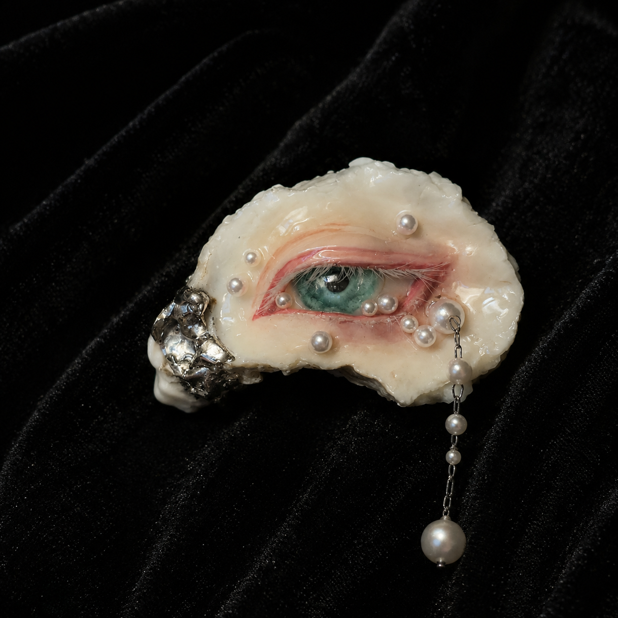 Nyra Seafoam Gaze — Pearl Oyster Eye