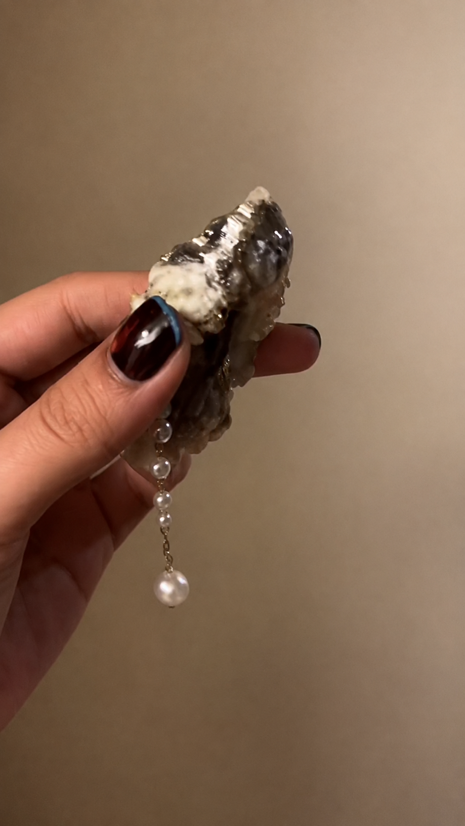 Carmilla Blood-Tear — Thermochromic Oyster Eye