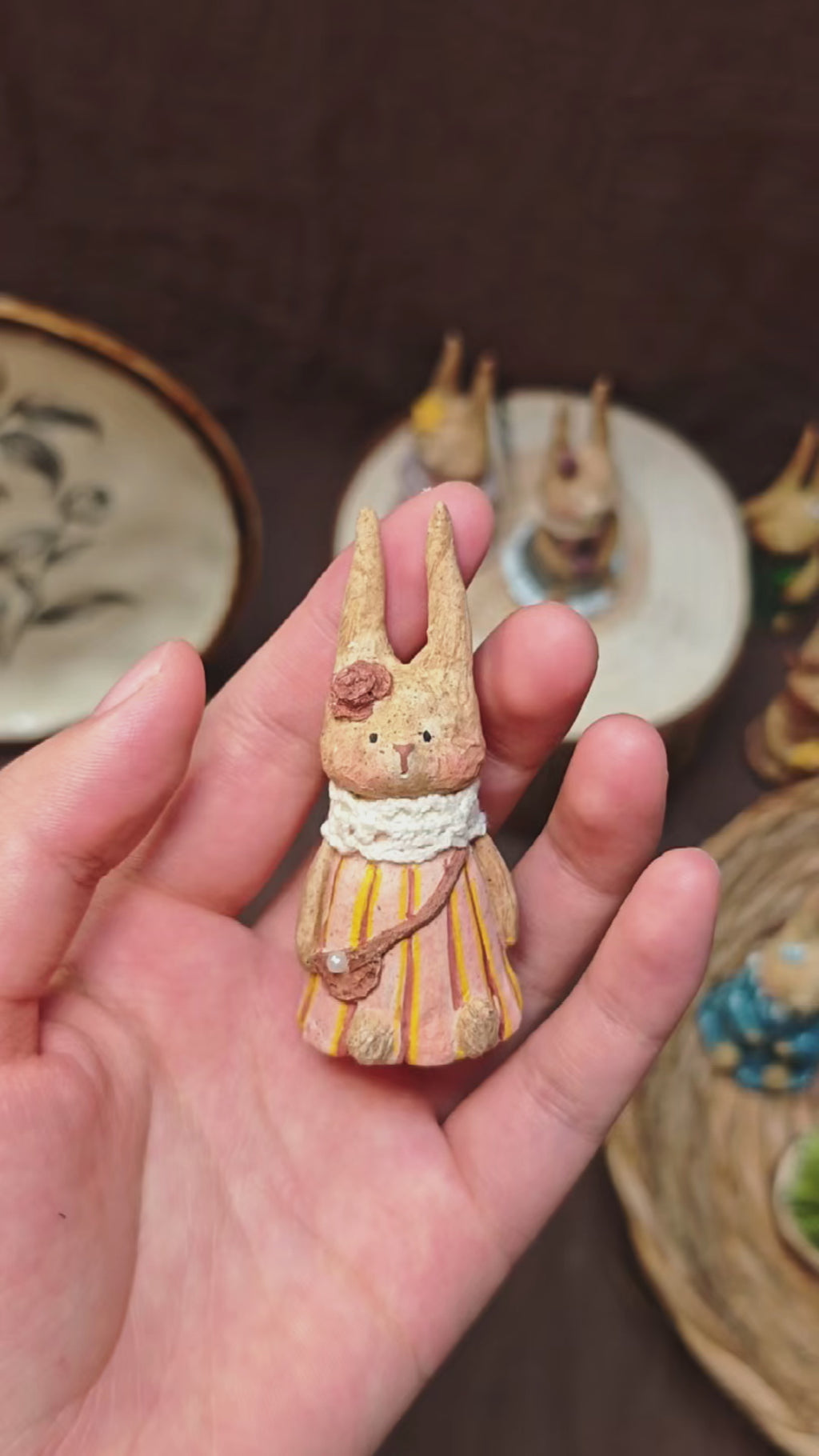 Winterwood Atelier Willowwick Family Rabbit Doll, Hand Sculpted Stone Clay Bunny Figurine with Watercolor Card, Guest Artist Tuacii