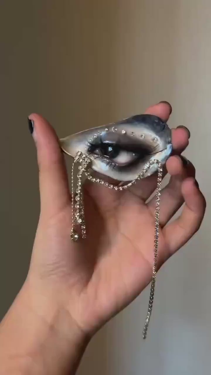 Blue Smoky Shell Eye — Choker, Brooch or Charm — product video