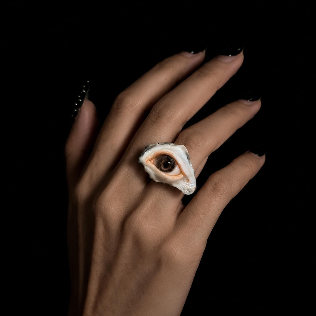 Ready to Ship Brown Pupil Oyster Eye Ring — primary view