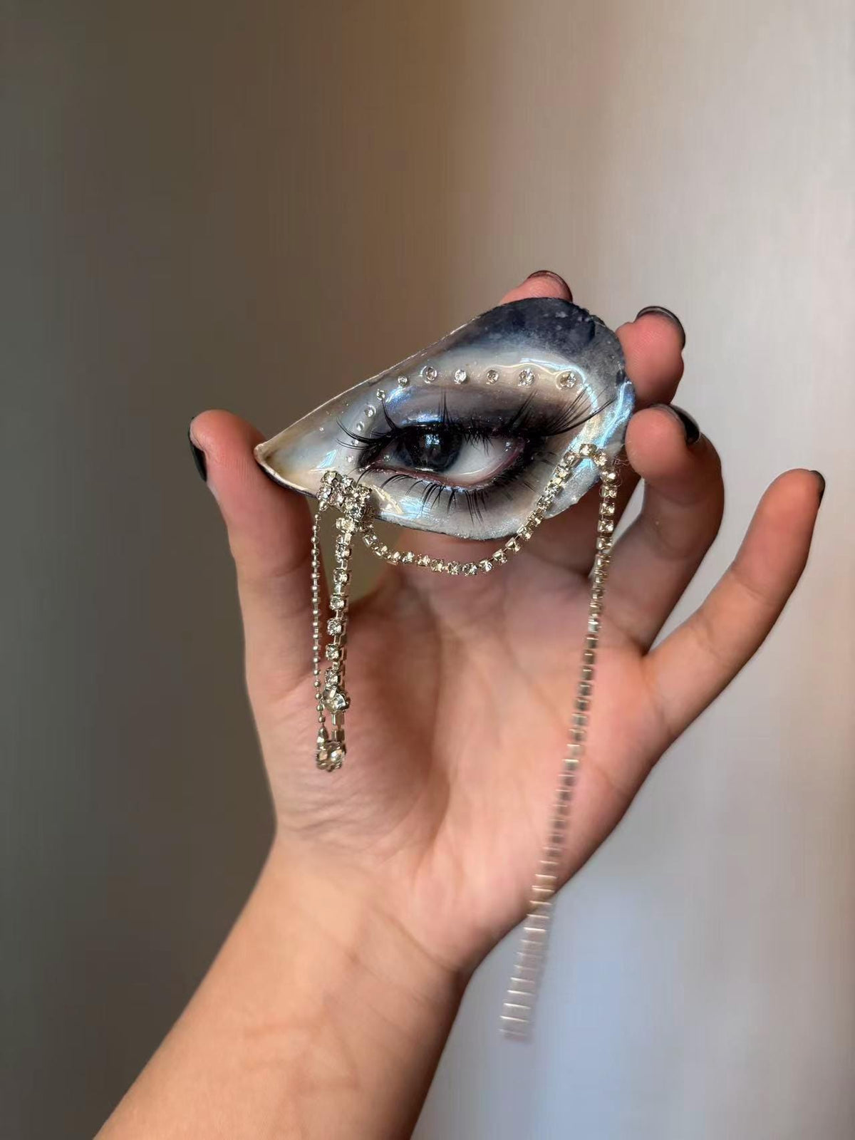Blue Smoky Shell Eye — product detail view 9