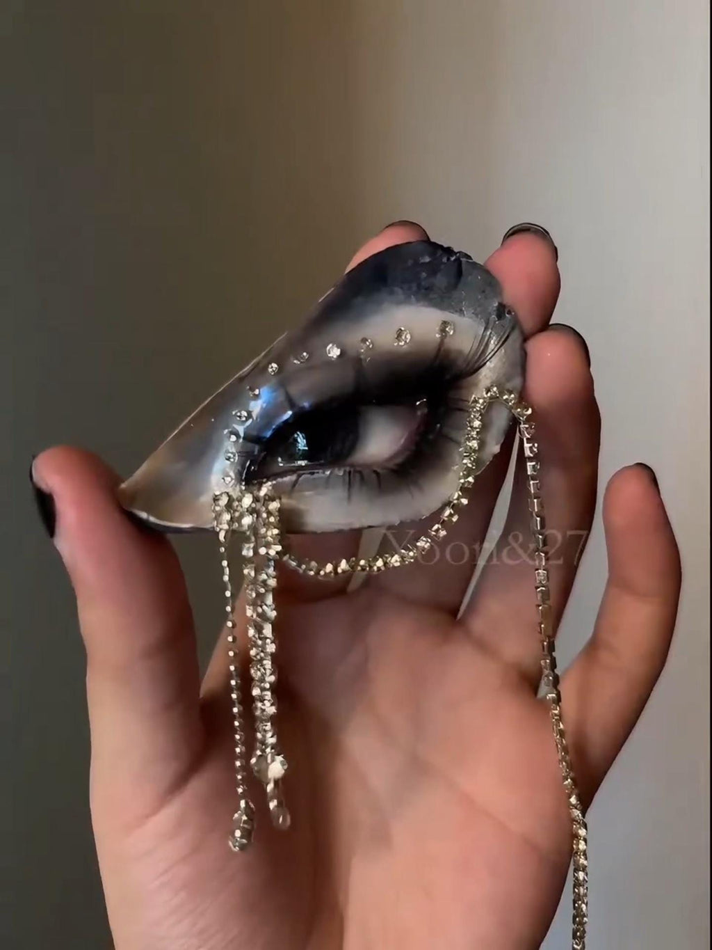 Blue Smoky Shell Eye — product detail view 10
