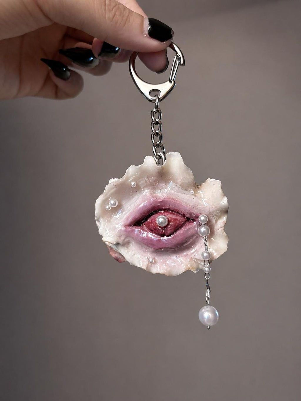 Shell Mouth Relic — artwork and styling view 2