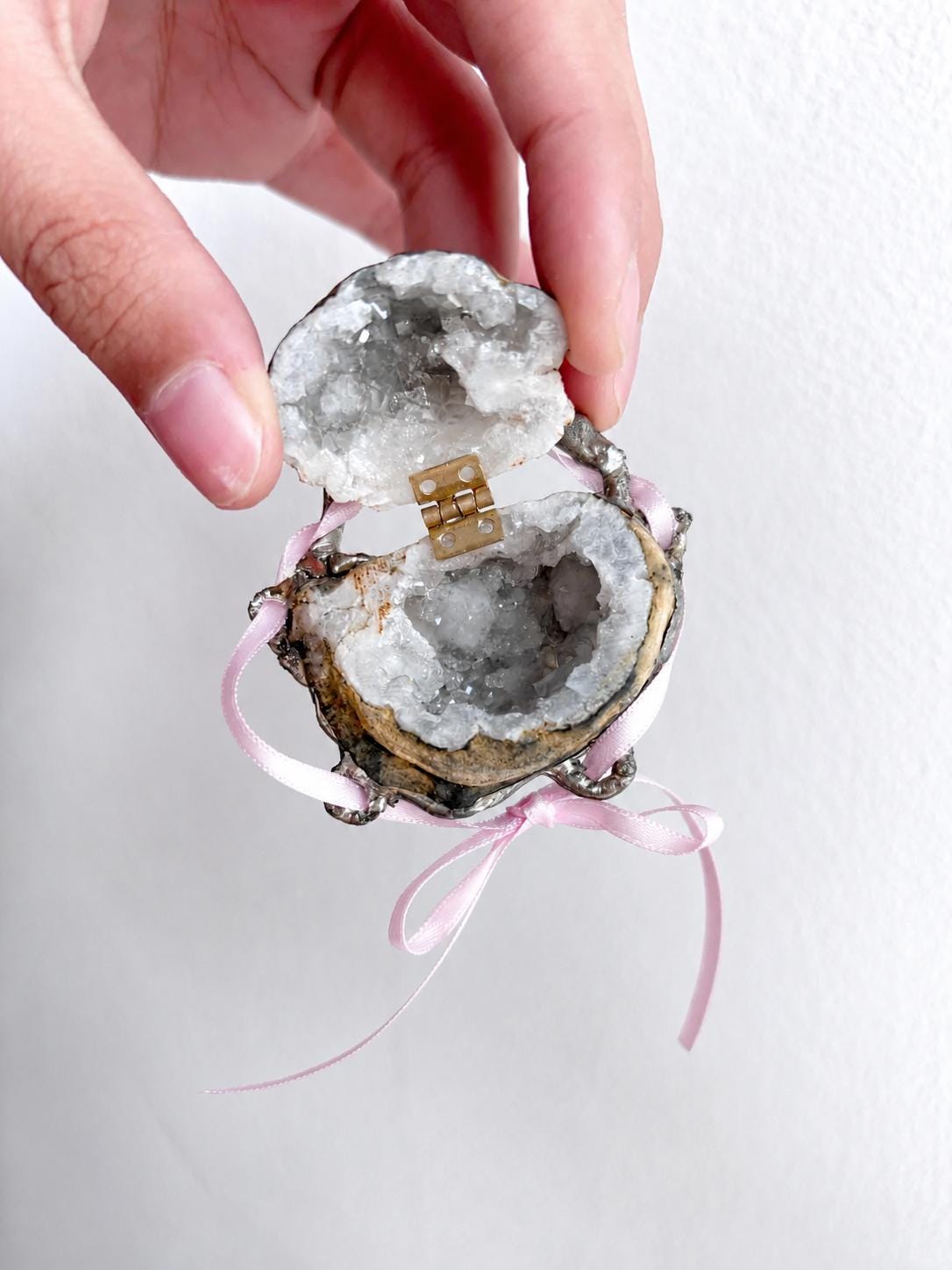 Geode Shell Trinket Box — view 3