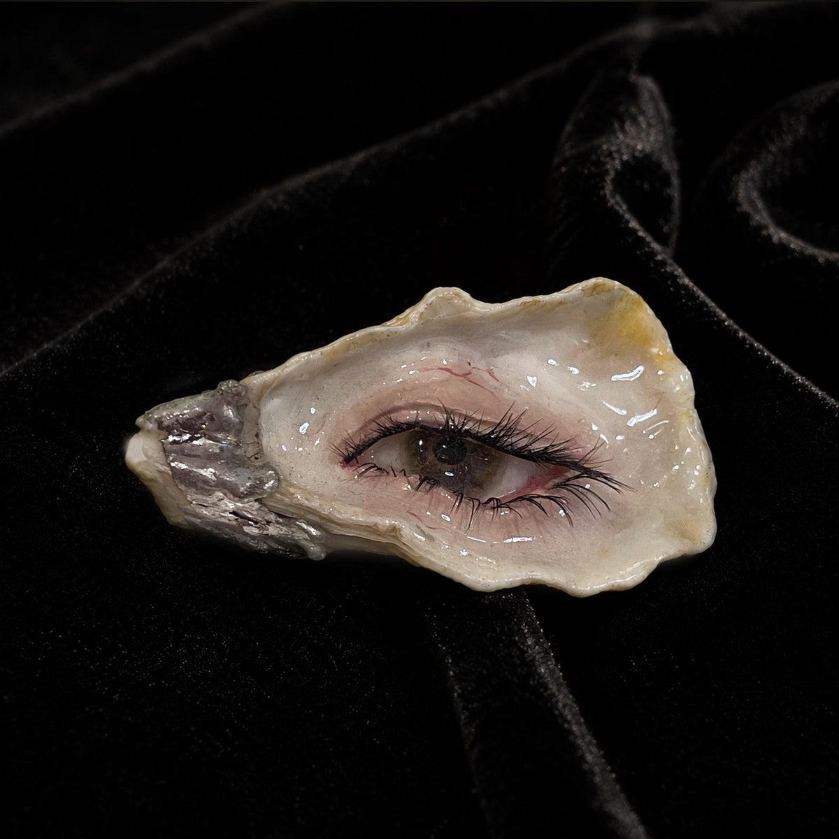 Nyra Black-Lash Oyster Eye — primary artwork view