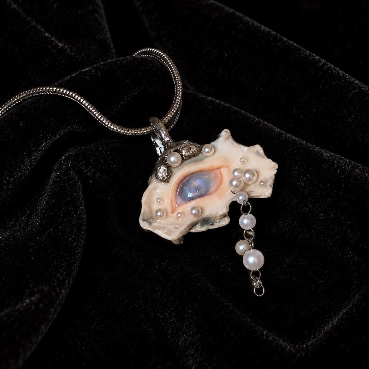 SO047 — view 2